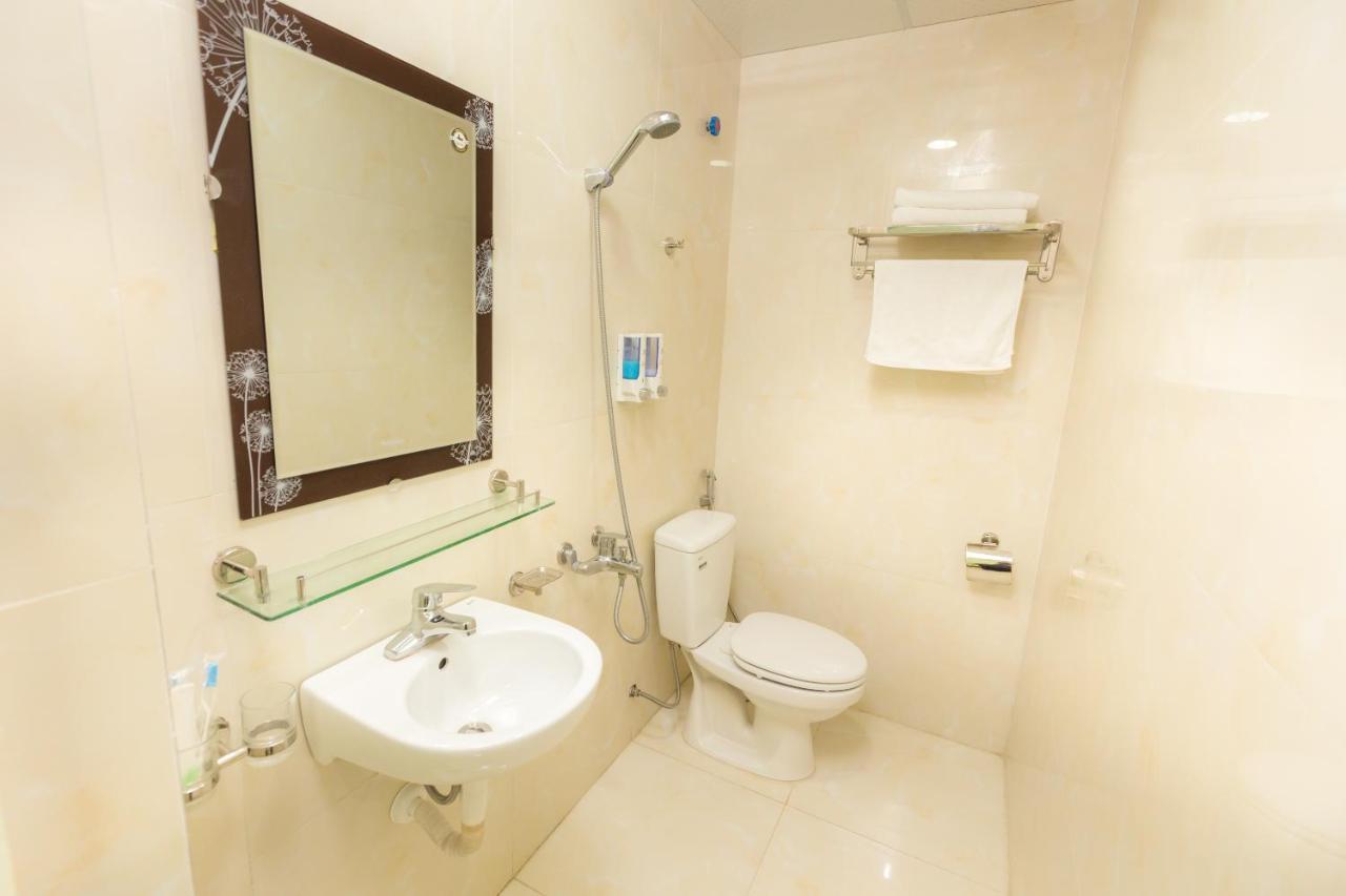 Spot On 861 Sunrise Hotel نينه بينه المظهر الخارجي الصورة